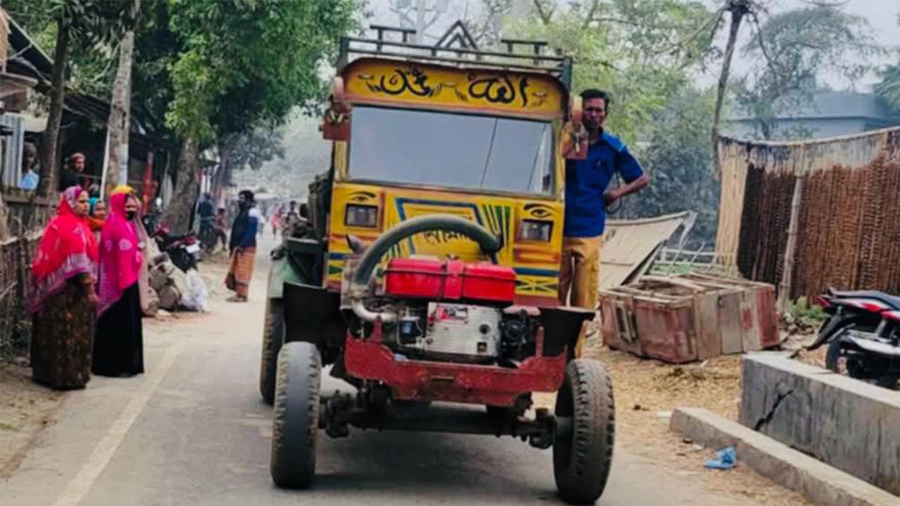 কুষ্টিয়ায় ট্রলিচাপায় শিশুর মৃত্যু